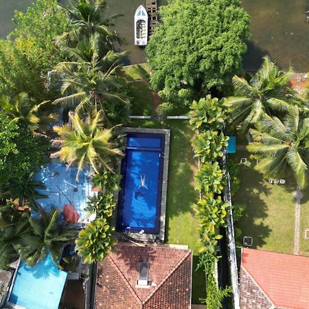 Bentota River Villa Exterior photo