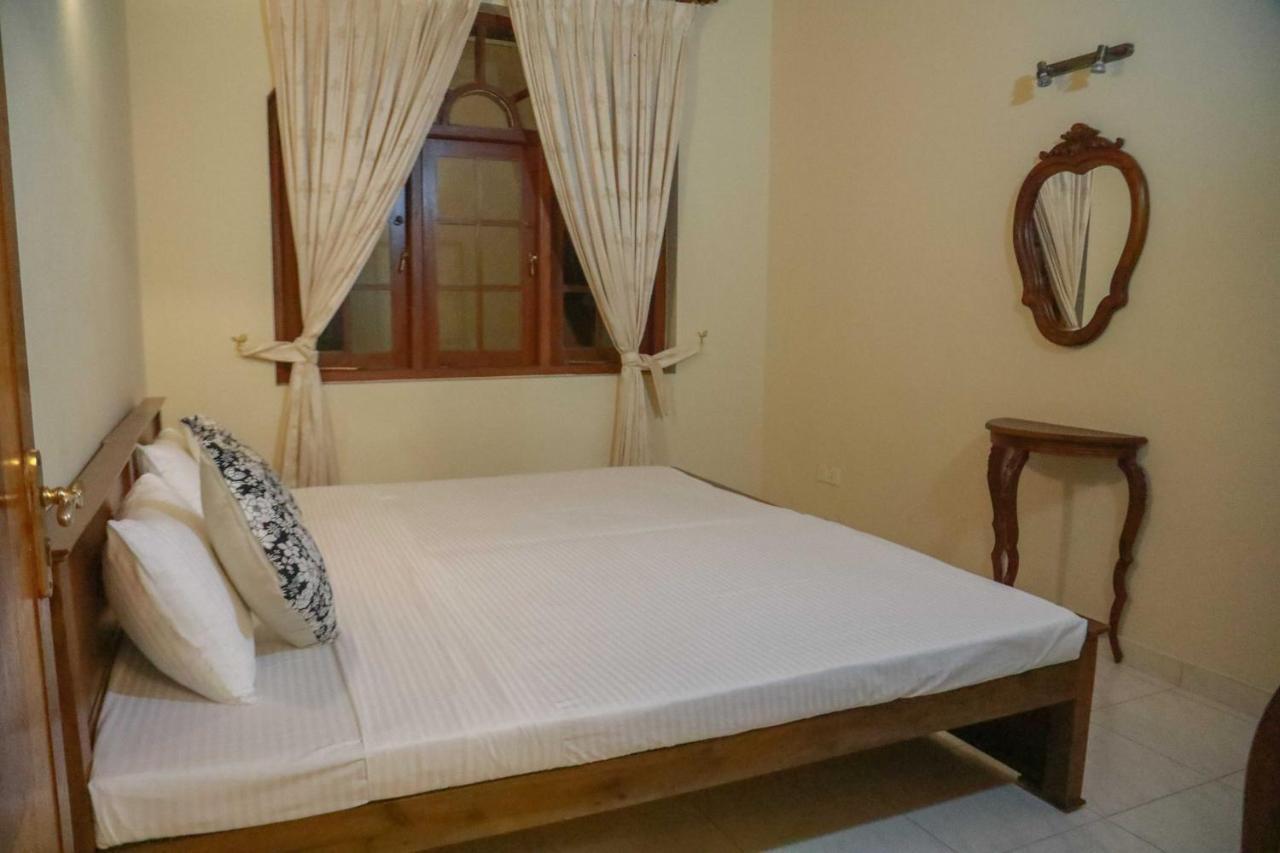 Bentota River Villa Exterior photo