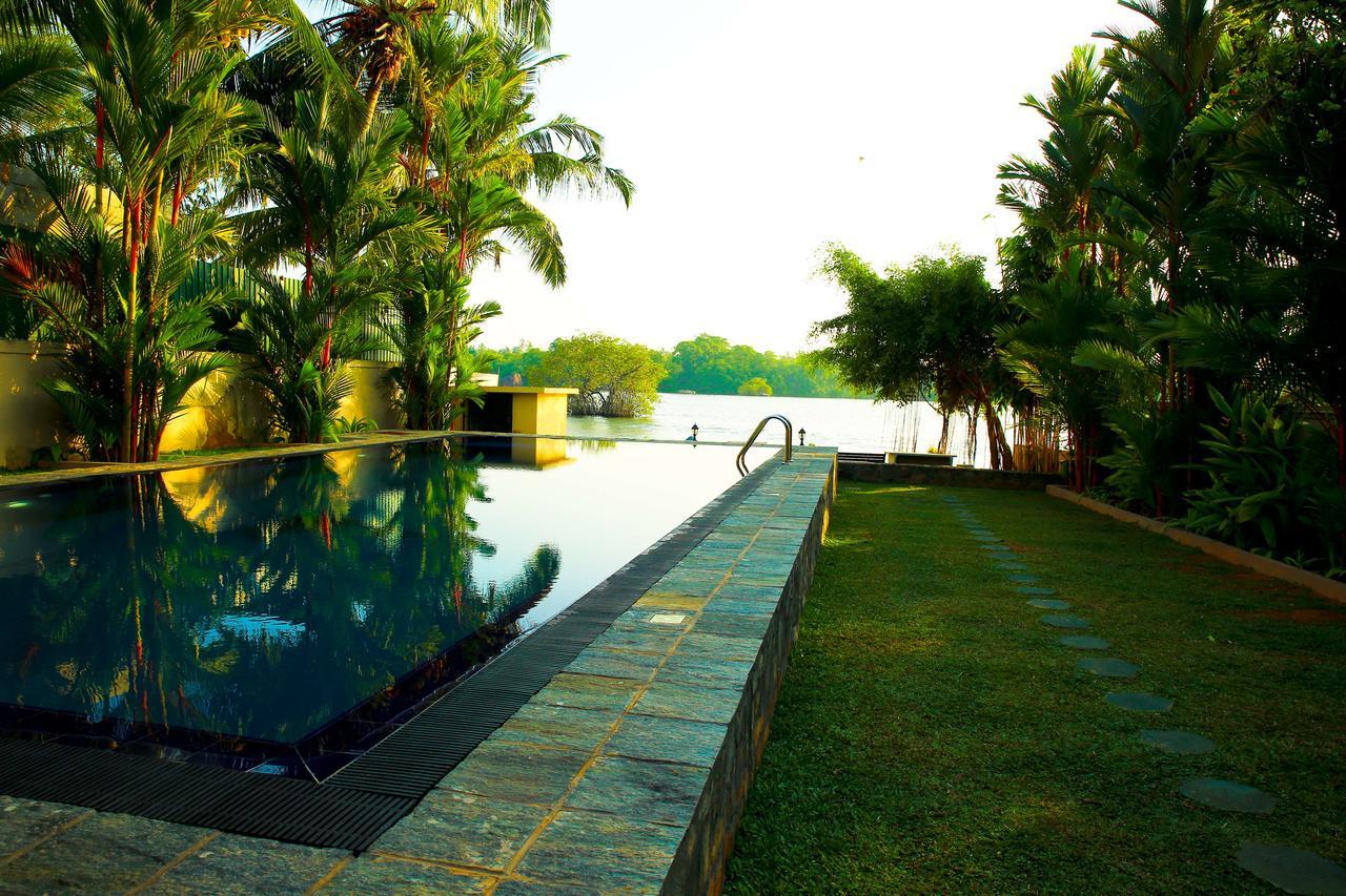 Bentota River Villa Exterior photo